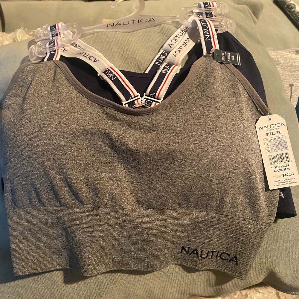 Plus size sports bras